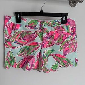 Lilly Pulitzer Buttercup Shorts size 6